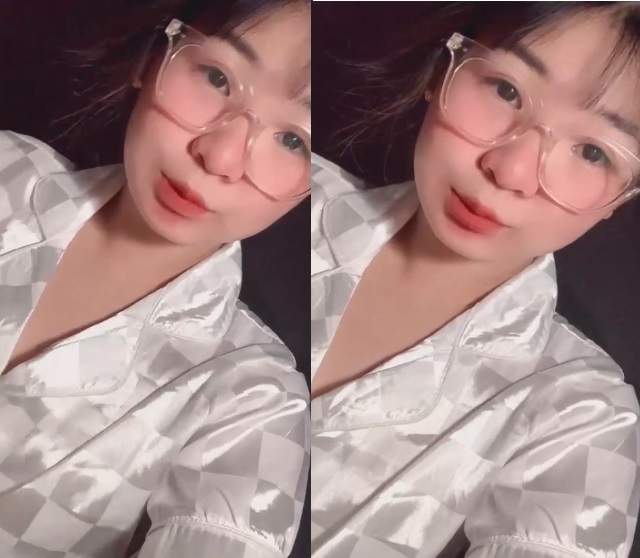 (sex Việt Nam) Nữ sinh tự quay clip bị dụ vào nhà nghỉ chịch mạnh