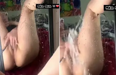 Em tự móc bướm phun nước liên tục sướng mê khó cưỡng - sex clip